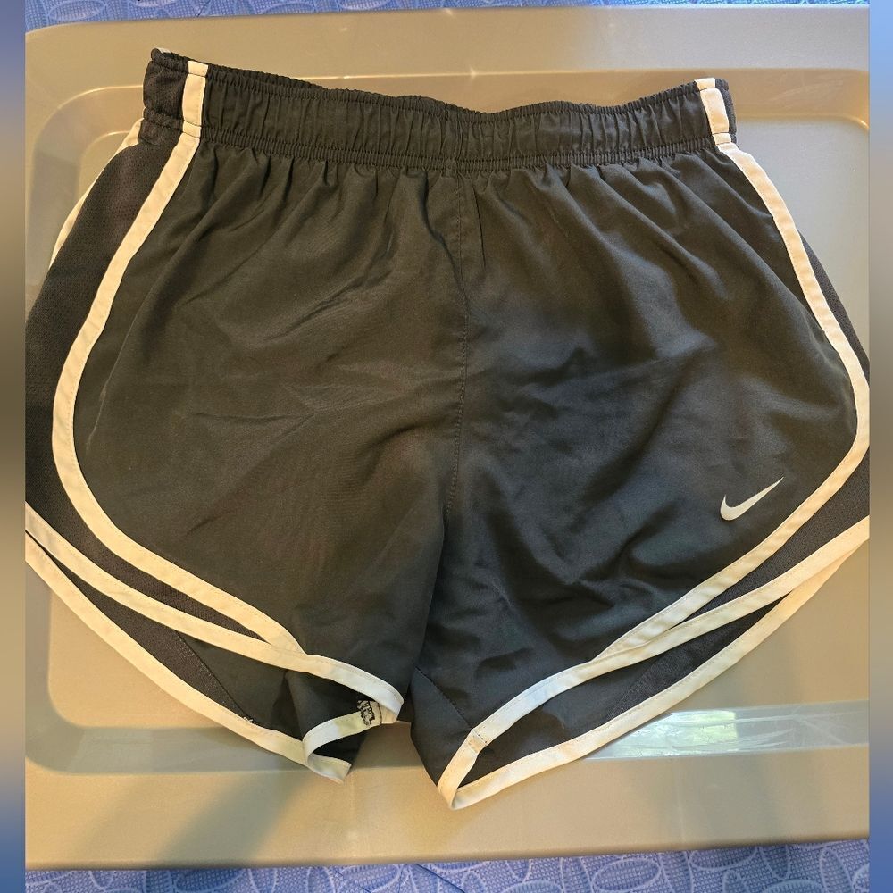 Nike Women's Dri-fit Tempo Shorts Size Small Black And White